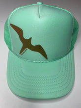 Iwa Bird Trucker Hat