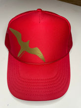 Iwa Bird Trucker Hat