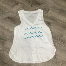 Oversized Waves Tank